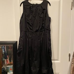 Women’s size 14W black Talbots pleated dress